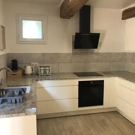 بيت للعطل La Carole 120m2 *